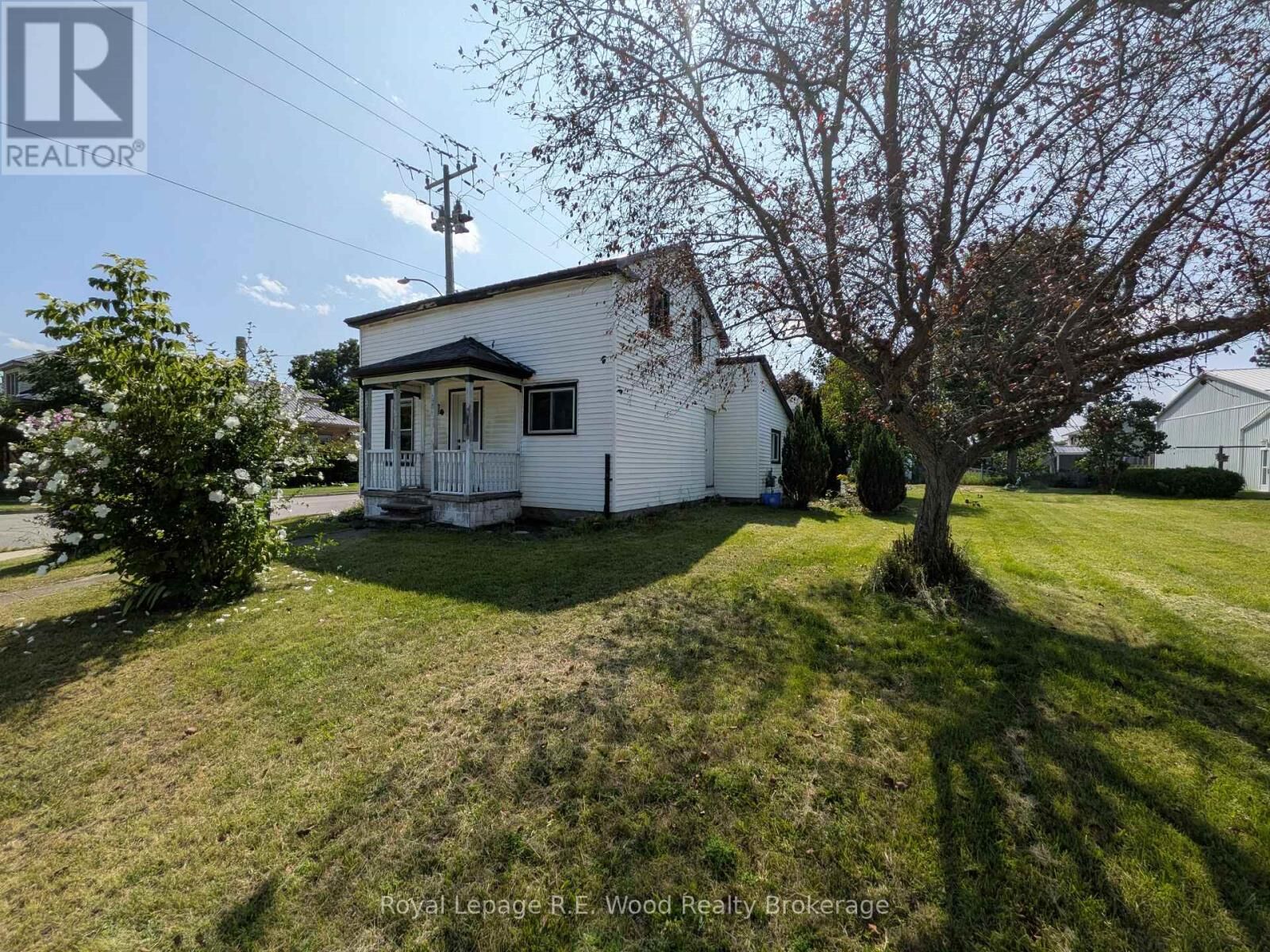 Property Photo: 201 Tillson Avenue ON N4G 3B3