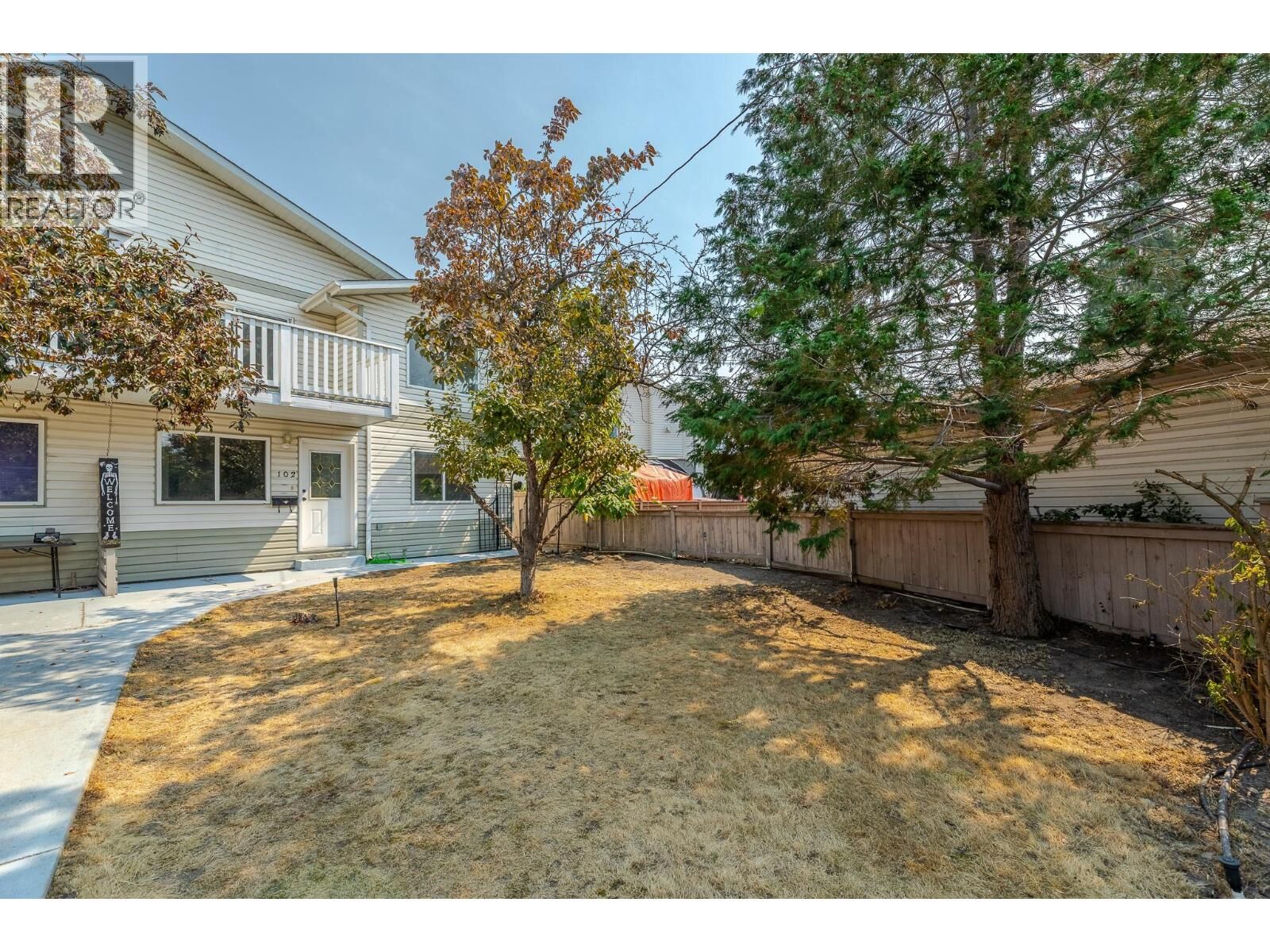 Property Photo:  688 Latimer Street 102  BC V2A 5R6 