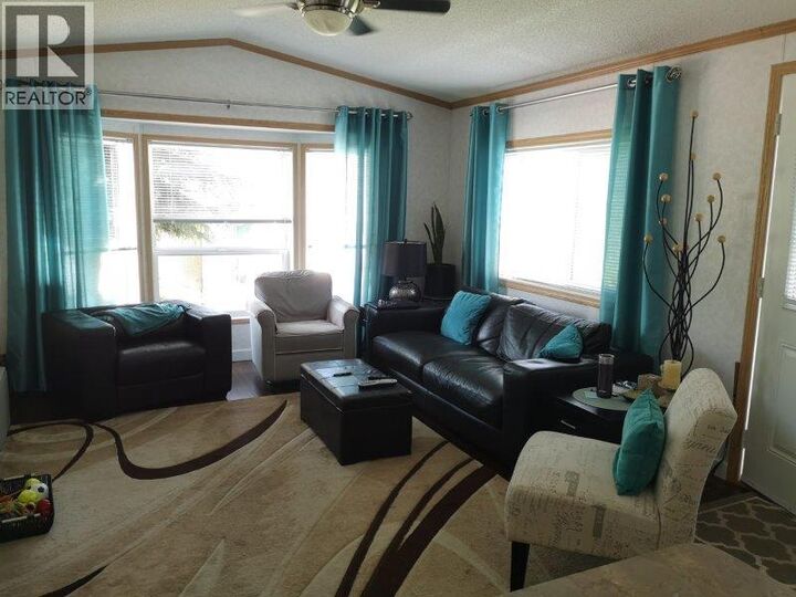 Property Photo: 1250 Hillside Avenue 28 BC V0E 1M0