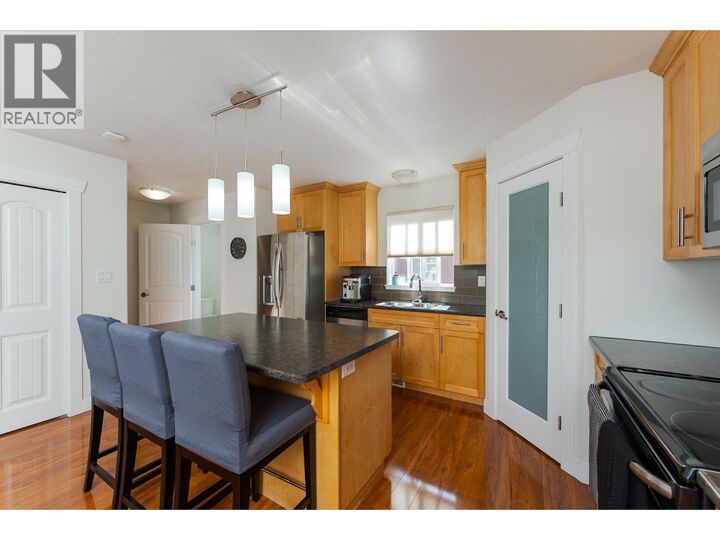 Property Photo: 1699 7th Avenue 106 BC V2L 0C1