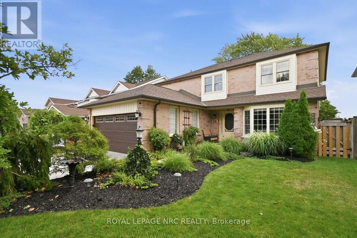 26 Strada Boulevard — photo 1