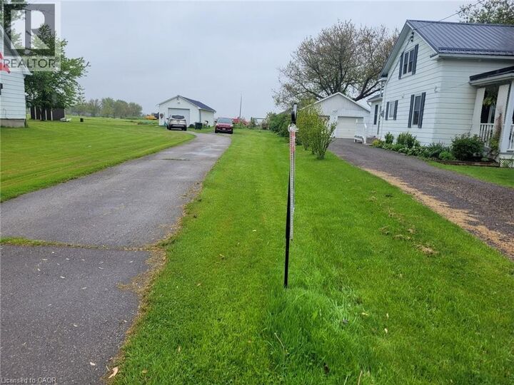 Property Photo:  88 Erie Avenue North  ON N0A 1G0 