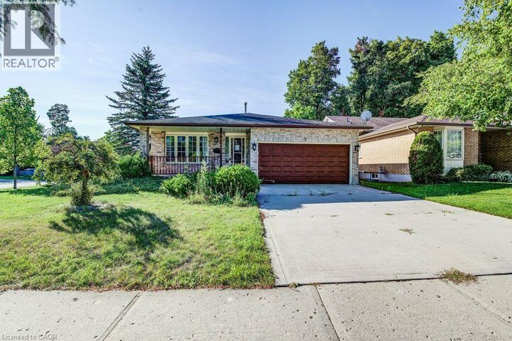 Property Photo: 3 Cora Drive ON N2N 3C6
