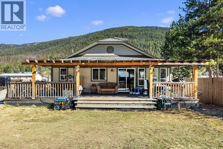 Property Photo:  5835 3rd Street  BC V0H 1A0 