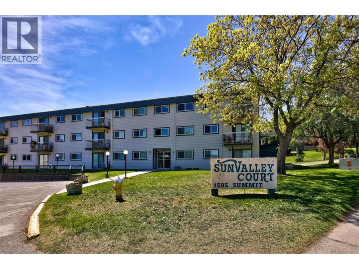 Property Photo: 1595 Summit Drive 18 BC V2E 1E9