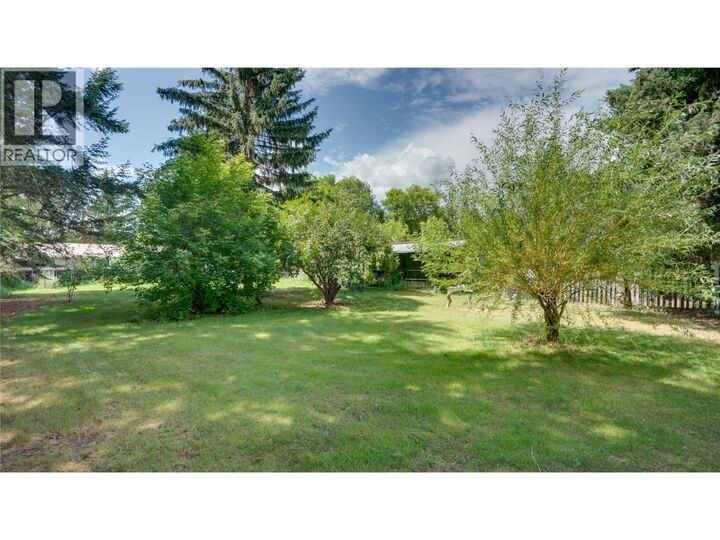 Property Photo:  686 Powell Road  BC V0E 2G7 
