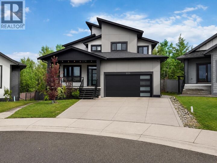 3731 Parkview Crescent — photo 1