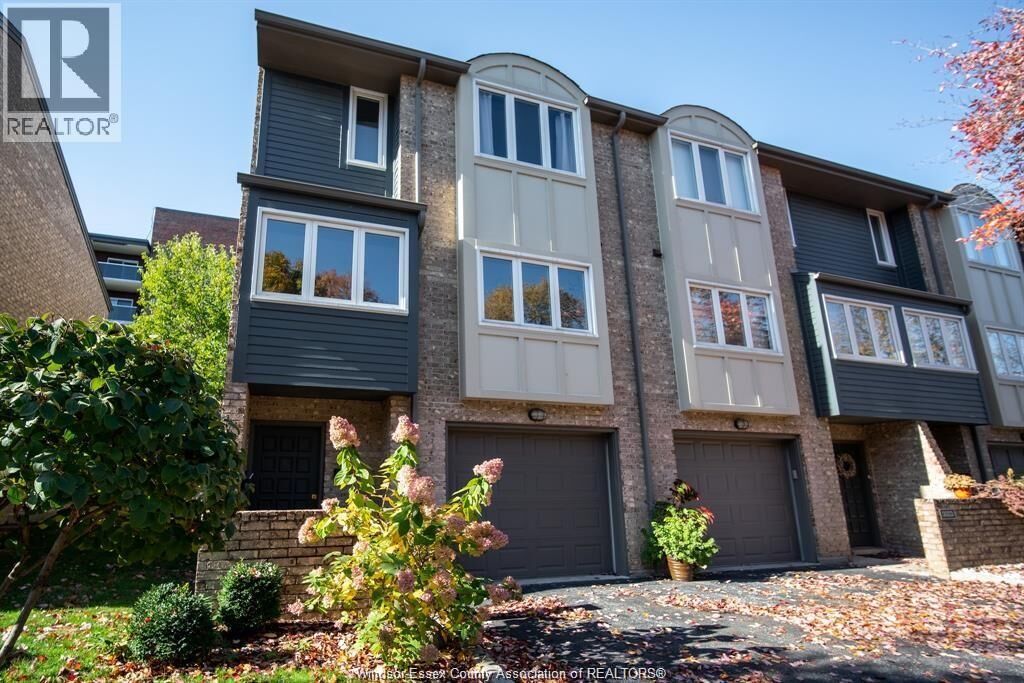 Property Photo:  3925 Riverside Drive Unit 5  ON N8Y 1B1 
