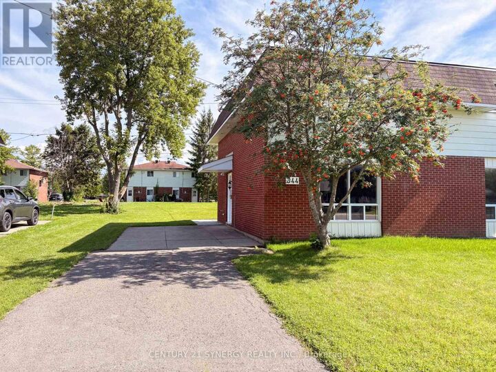 Property Photo: 344 Pattie Drive ON K7C 2G3