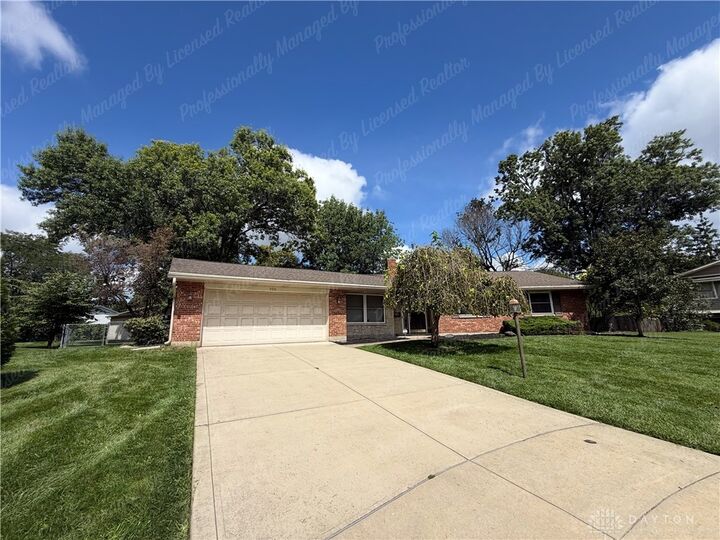 Property Photo: 5551 Overbrooke Road OH 45440