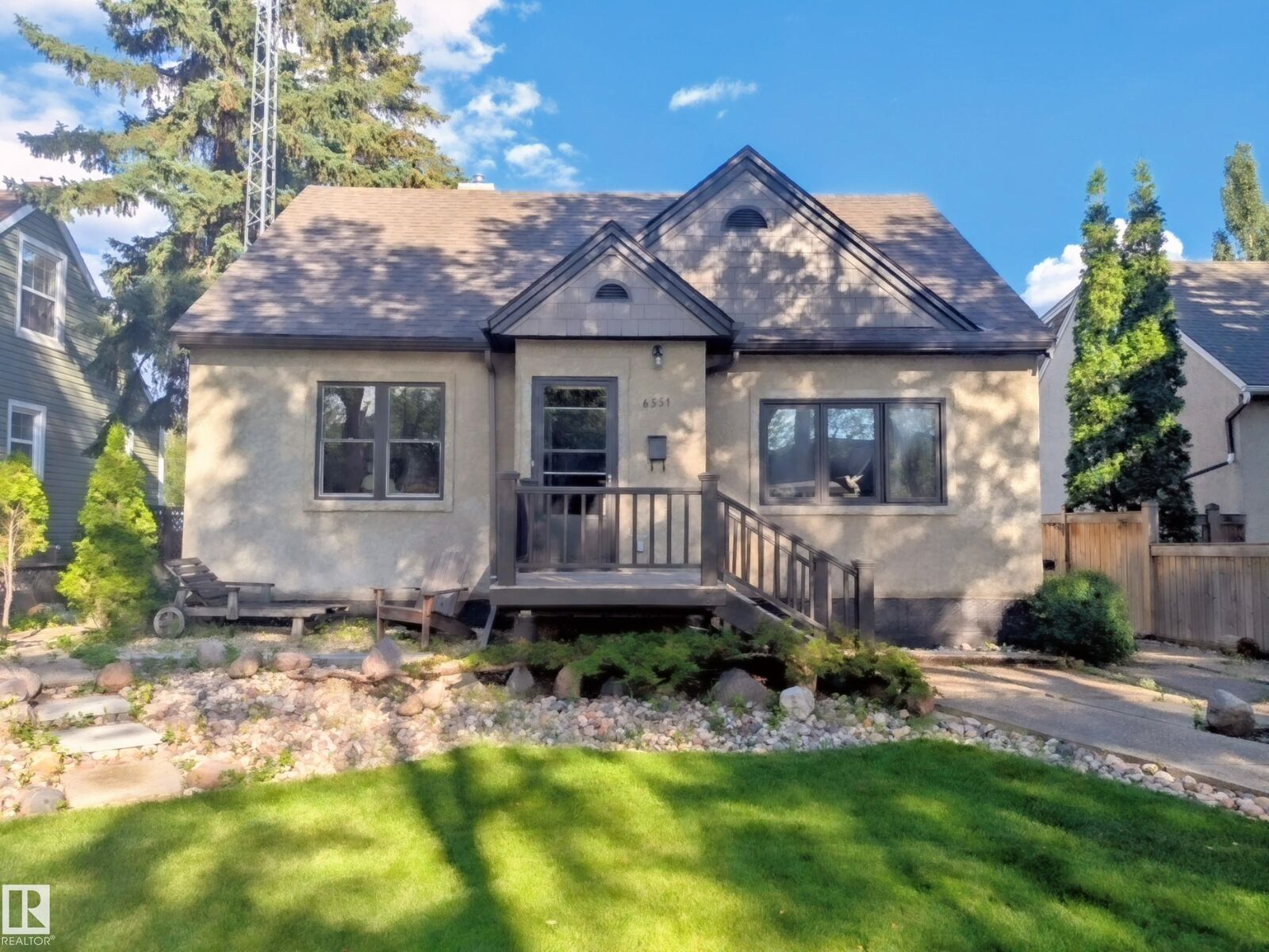 Property Photo:  6551 112A Street NW  AB T6H 4R4 
