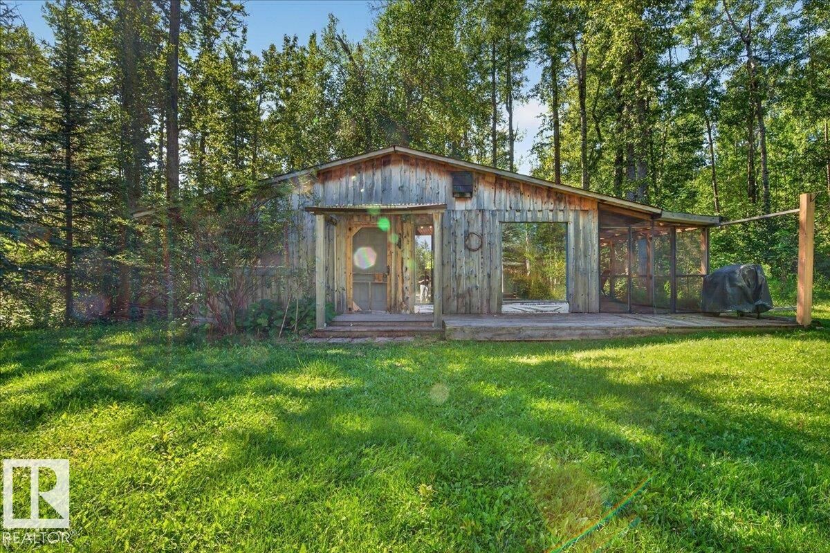 Property Photo:  5124 Twp Road 554 136  AB T0E 0J0 