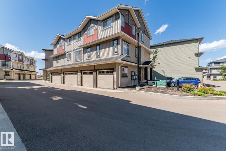 1530 Tamarack Boulevard NW 81 — photo 1
