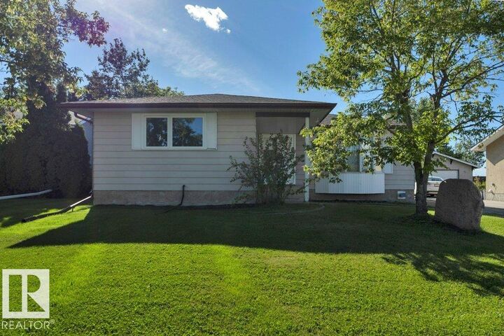 Property Photo:  3506 44 Street  AB T9E 6B1 