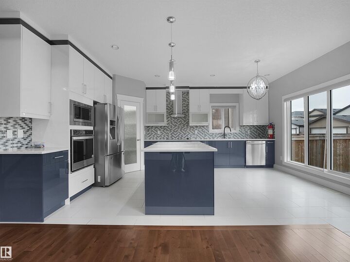 Property Photo:  17020 62 Street NW  AB T5Y 3S4 