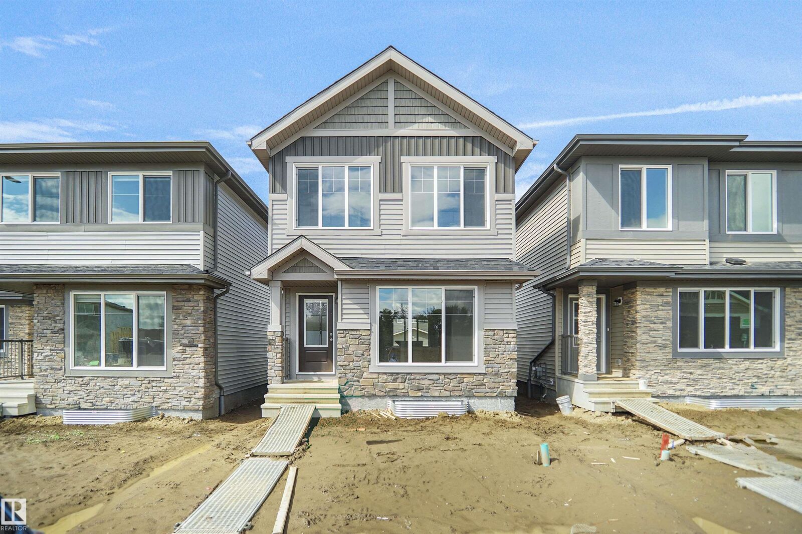 Property Photo:  20847 16 Avenue NW  AB T6M 1L2 
