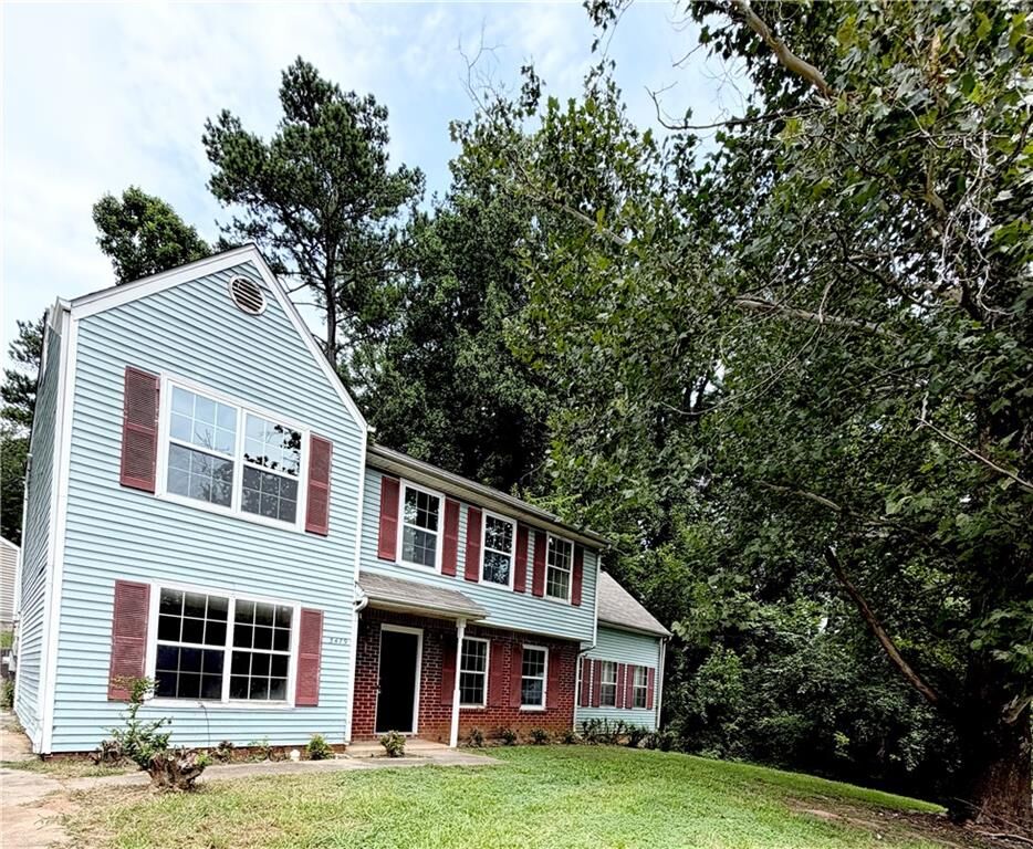 Property Photo:  3479 Meadowlane Circle SW  GA 30331 