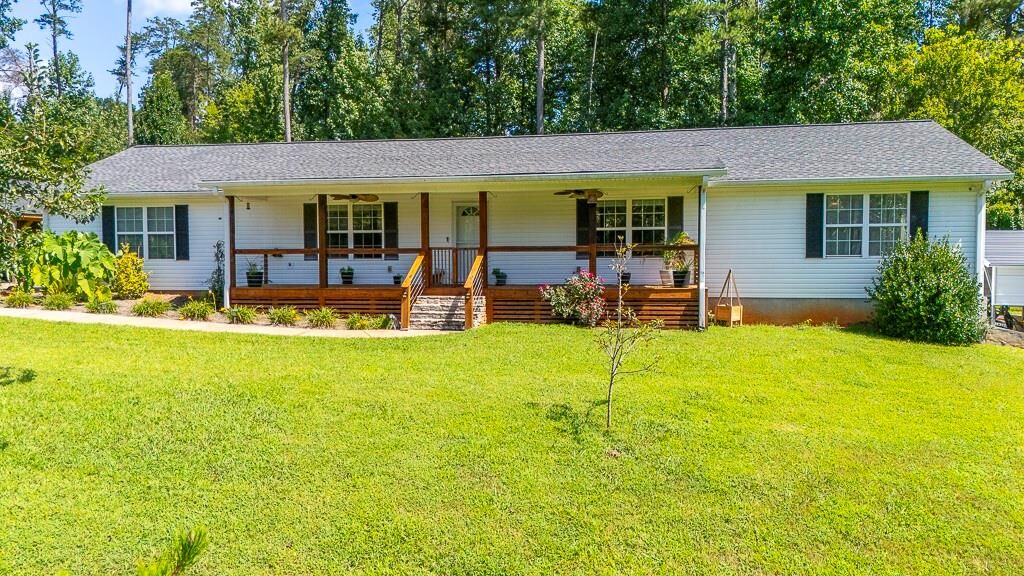 Property Photo: 2456 Highway 53 W GA 30534