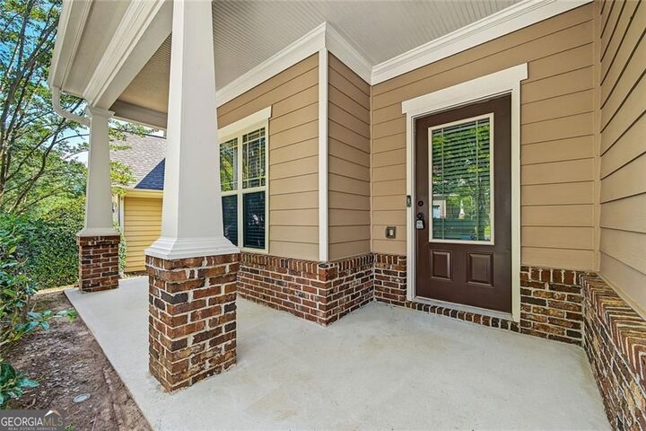 Property Photo:  4934 Rapahoe Trail  GA 30349 