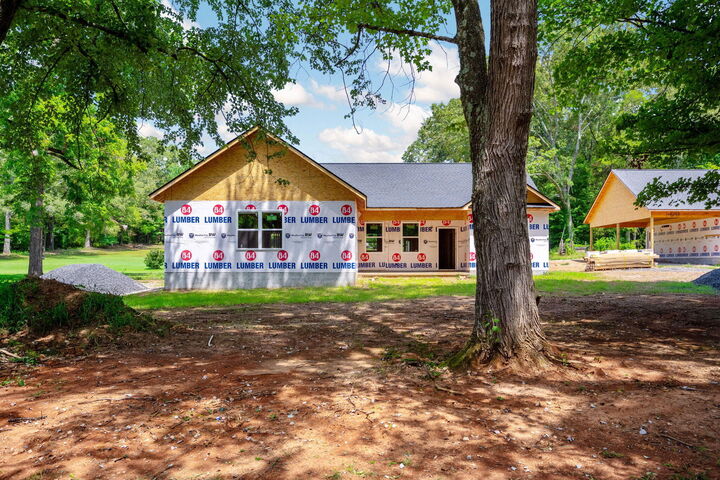Property Photo:  2352 Parksville Road  TN 37307 