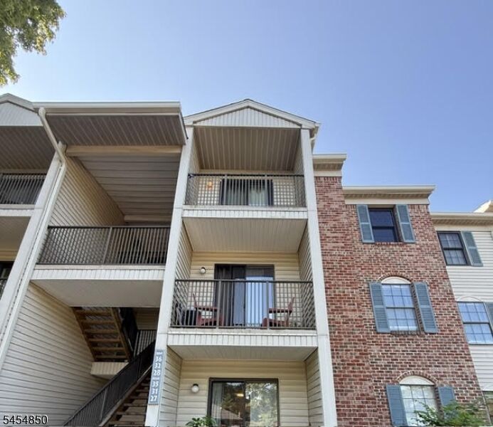 Property Photo: 36 Fisher Dr NJ 08823
