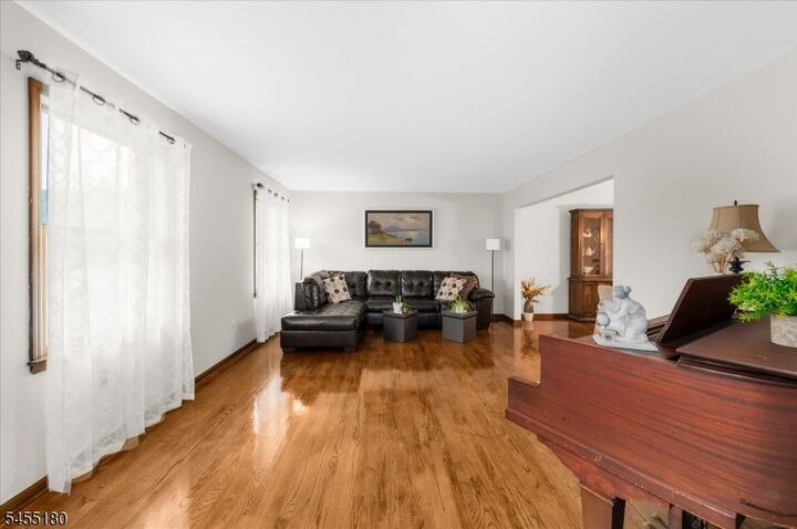 Property Photo: 12 Holly Park Dr NJ 07080