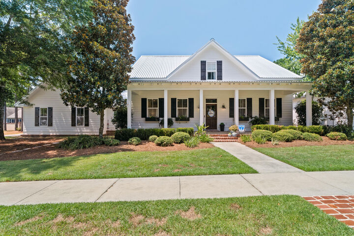 Property Photo: 108 Baneberry MS 39402