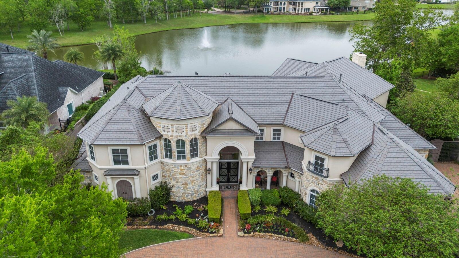 Property Photo:  9 Waters Lake Boulevard  TX 77459 