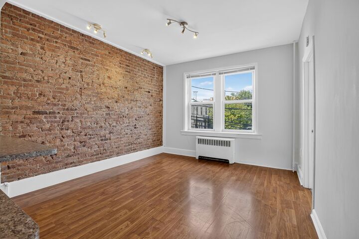 Property Photo:  21 66th St 3  NJ 07093 