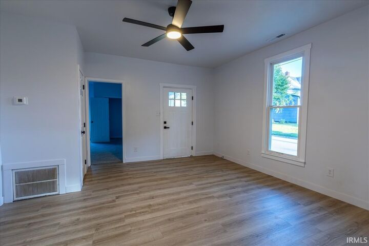 Property Photo:  523 S Seventh Street  IN 47601 