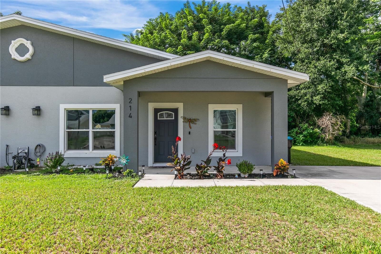 Property Photo: 214 W 15th Street FL 32703