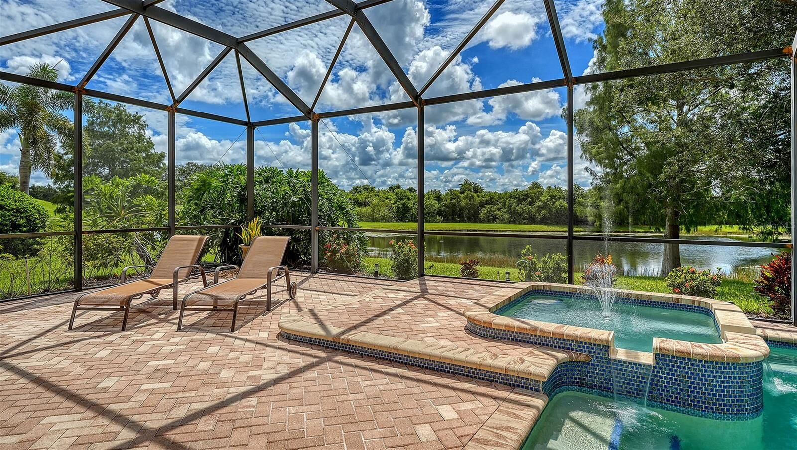 Property Photo:  12710 Stone Ridge Place  FL 34202 