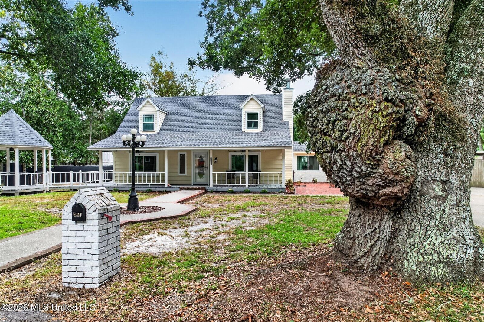 Property Photo:  9211 Point Aux Chenes Road  MS 39564 