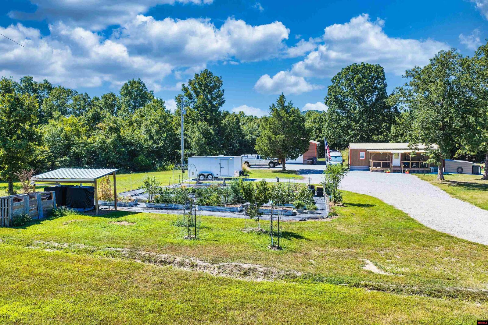 Property Photo:  286 Cr 615B  AR 65655 
