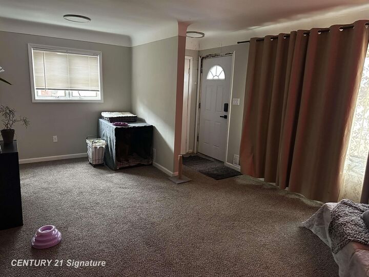 Property Photo:  1814 Marlowe Dr Drive  MI 48504 