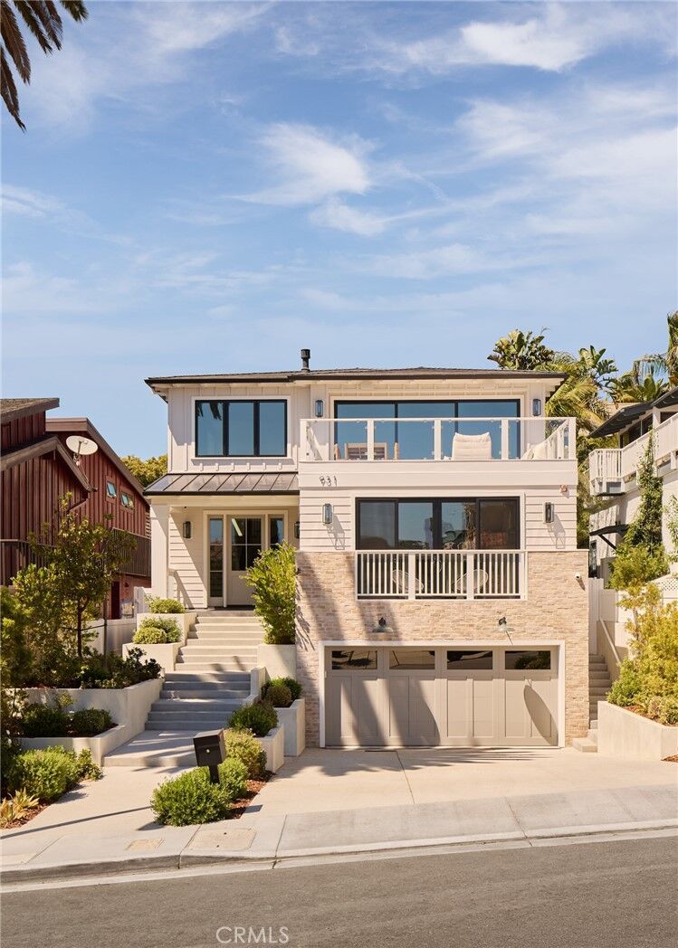 Property Photo:  931 Duncan Avenue  CA 90266 