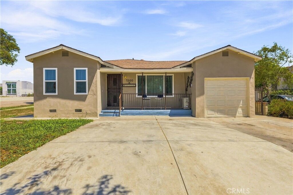 Property Photo:  1300 S Primrose  CA 91803 