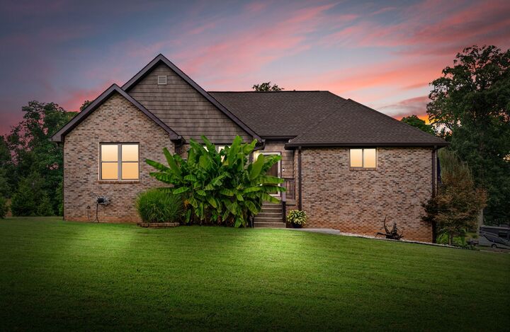 Property Photo: 344 Deepwood Trl TN 37042