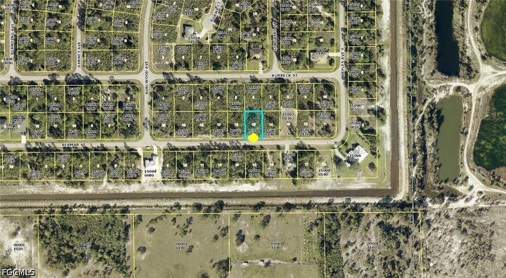 Property Photo: 1265 Bermar Street FL 33913