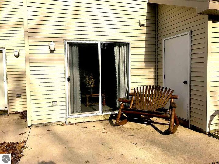 Property Photo:  3811 Vale Drive  MI 49686 