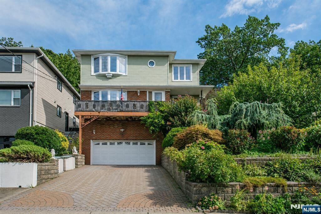 Property Photo: 424 Oak Street NJ 07657
