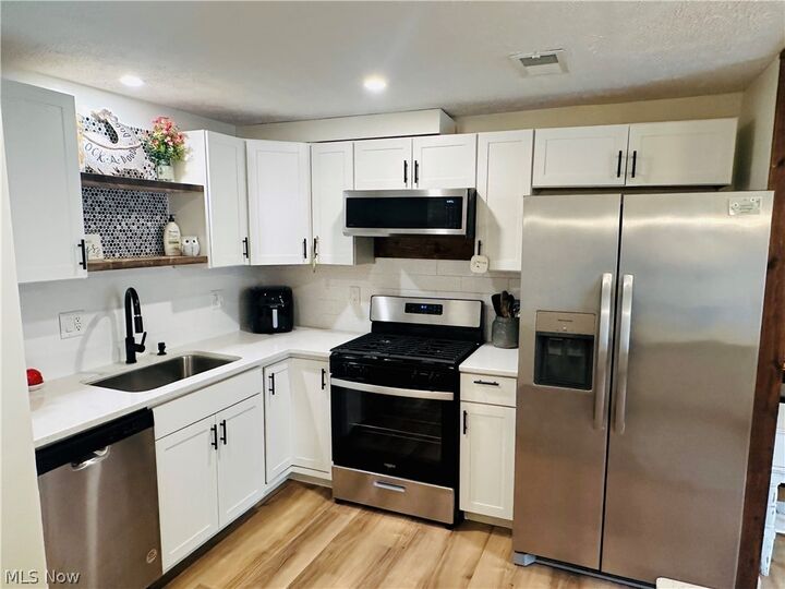 Property Photo: 1651 Mentor Avenue 2208 OH 44077