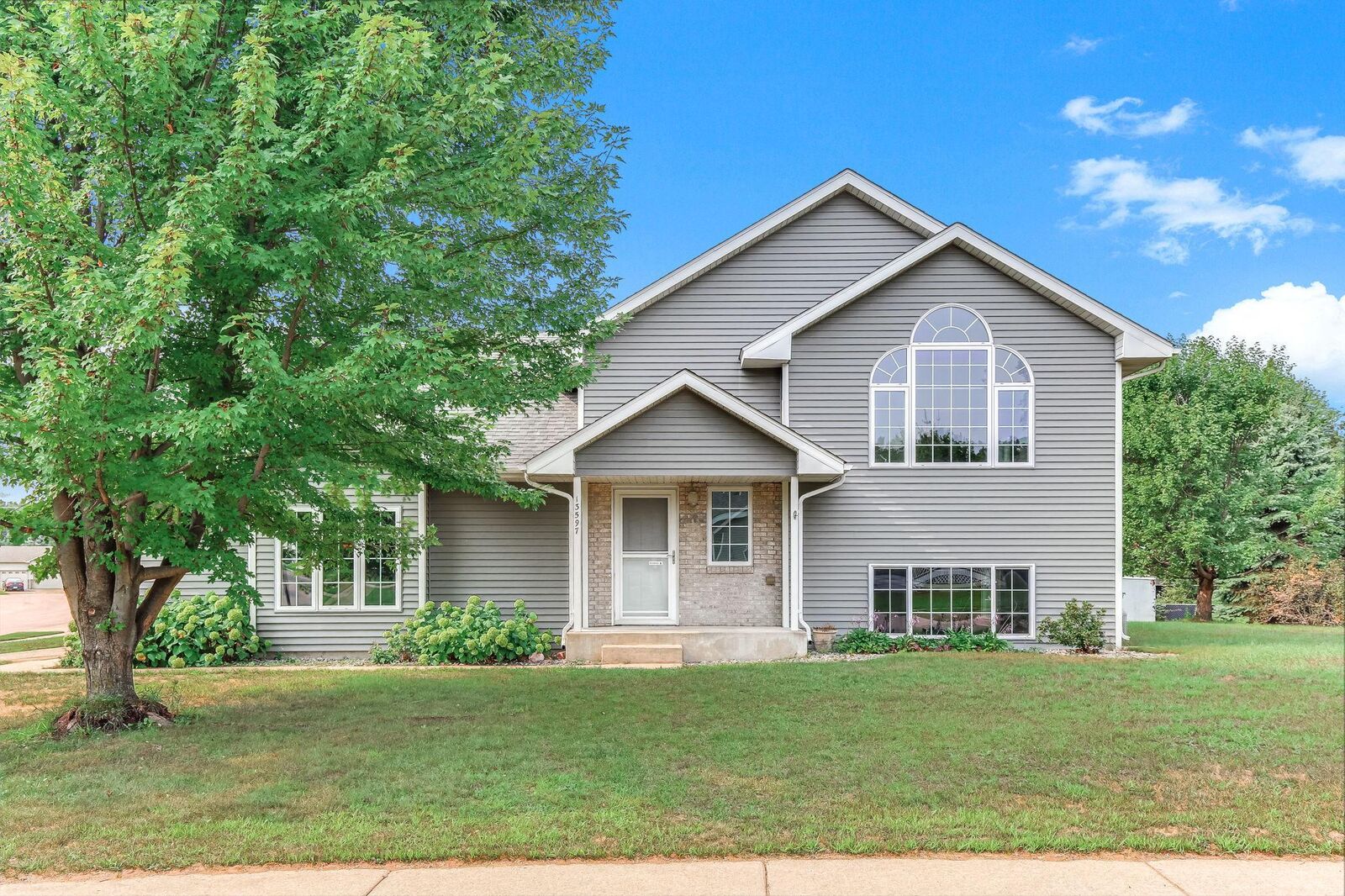 Property Photo:  13597 Jesse Street  MN 55308 