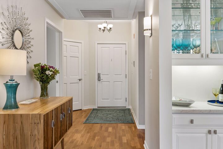 Property Photo:  7400 Edinborough Way 5204  MN 55435 