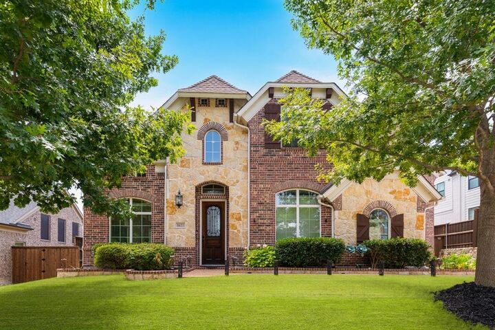Property Photo: 8621 Vatican Drive TX 75071