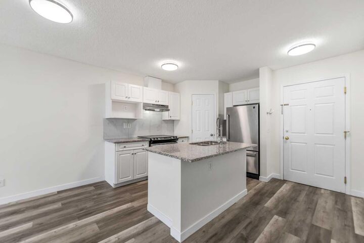 290 Shawville Way SE 410 — photo 1