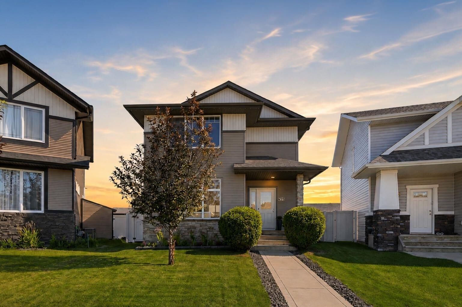 Property Photo: 206 Truant Crescent AB T4P 0S8
