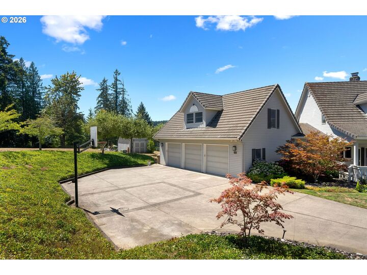 Property Photo: 28001 NW Dorland Rd OR 97133