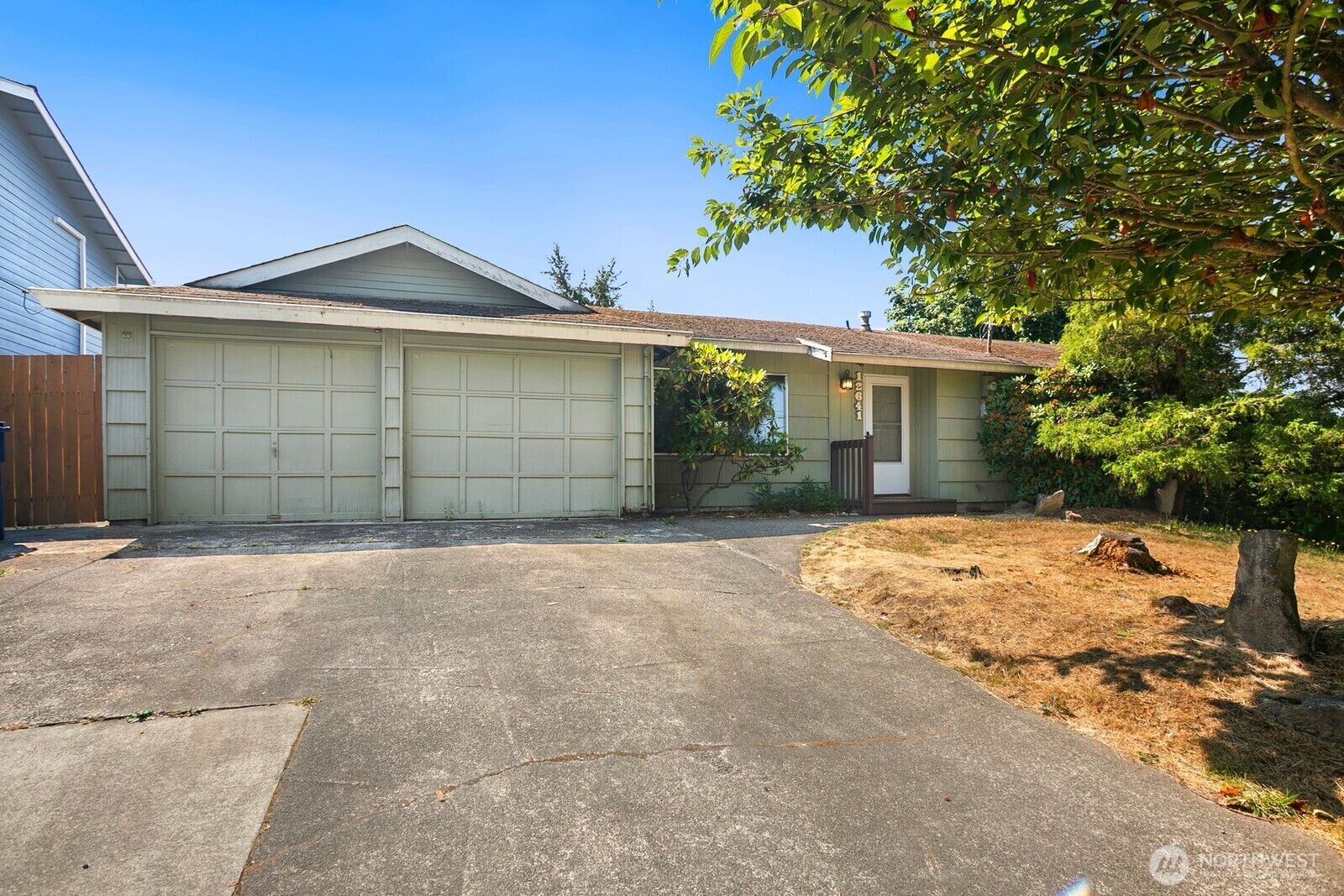 Property Photo:  12641  SE 169th Pl  WA 98058 