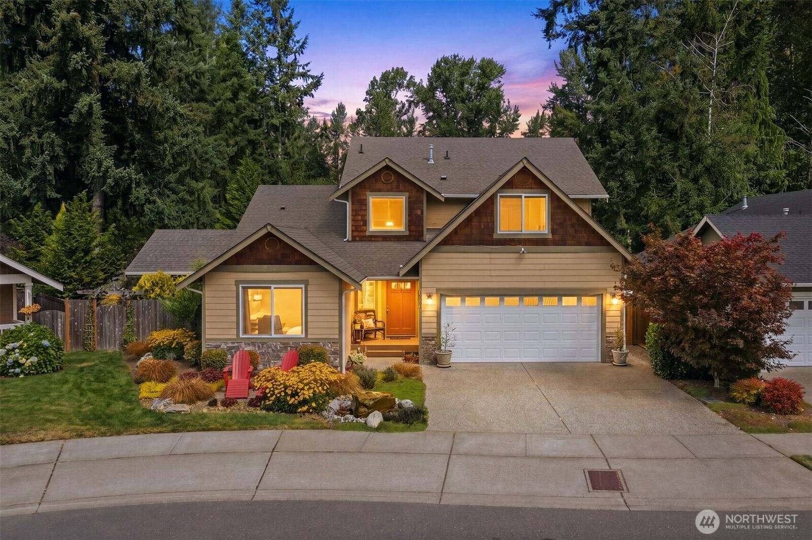 Property Photo: 19561 143rd Place SE WA 98272